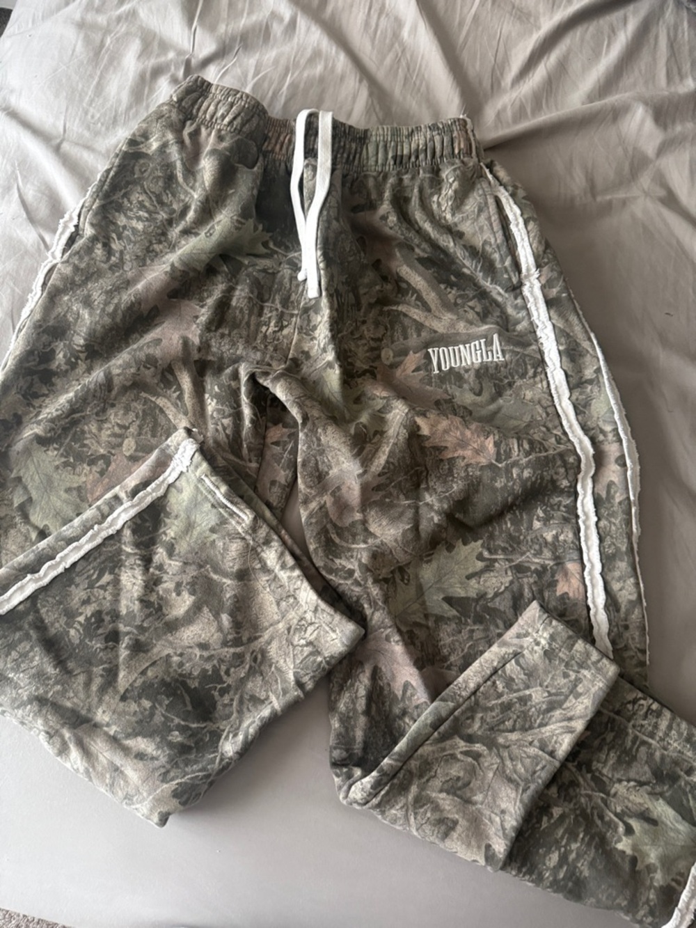 YOUNGLA green camo sweats